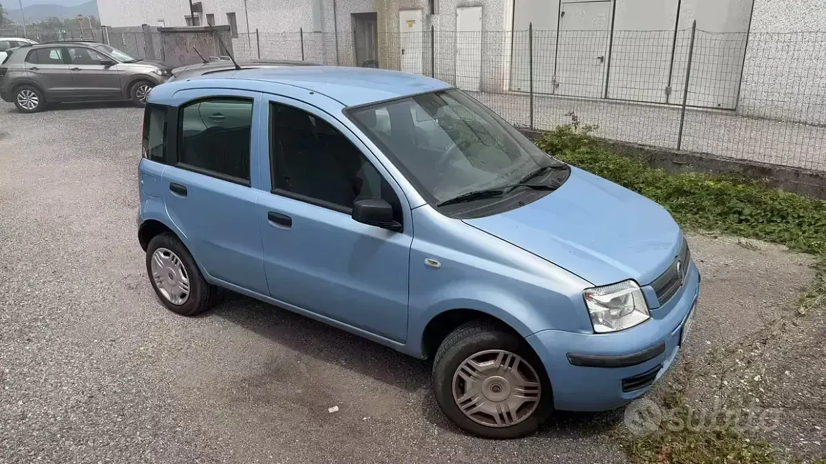 Usata Fiat Panda 60 CV (44 kW) 2007 Bluazzurro Utilitaria