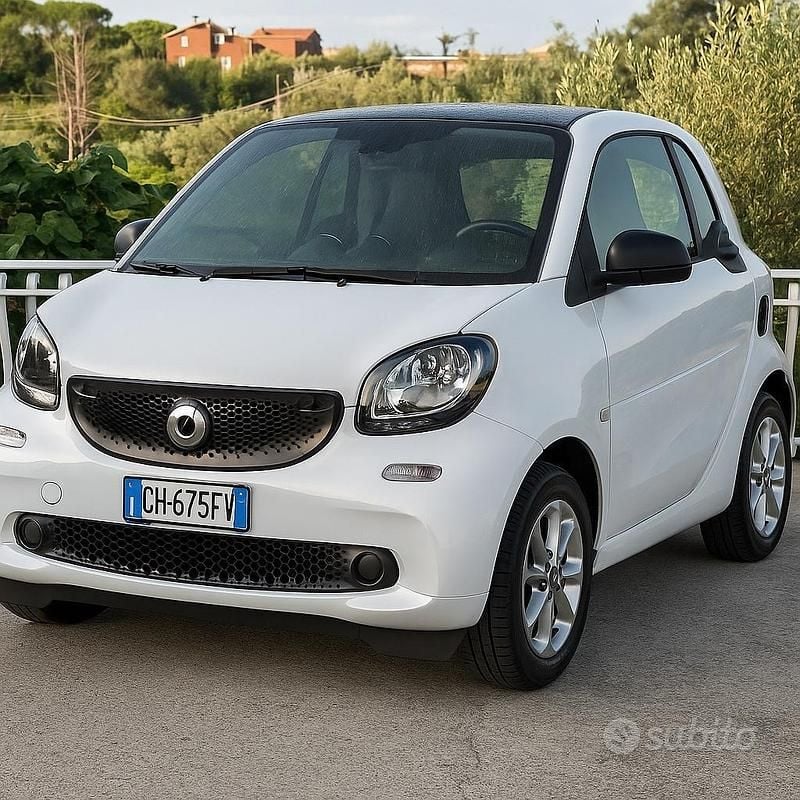 Usata 2022 Smart ForTwo Coupé Coupé | 12.500 € (Super prezzo) - Immagine 1/4
