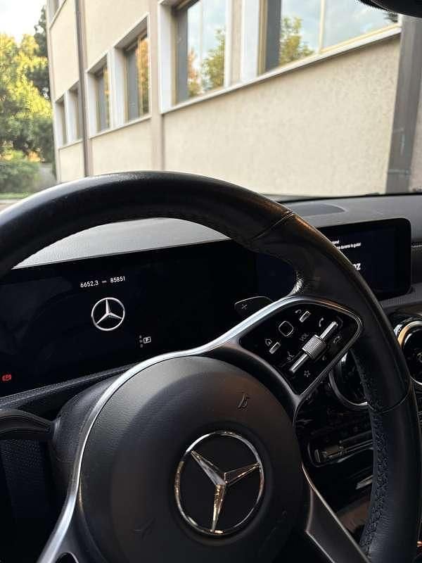 Usata Mercedes A180 170 CV (125 kW) 2019 Nero Berlina
