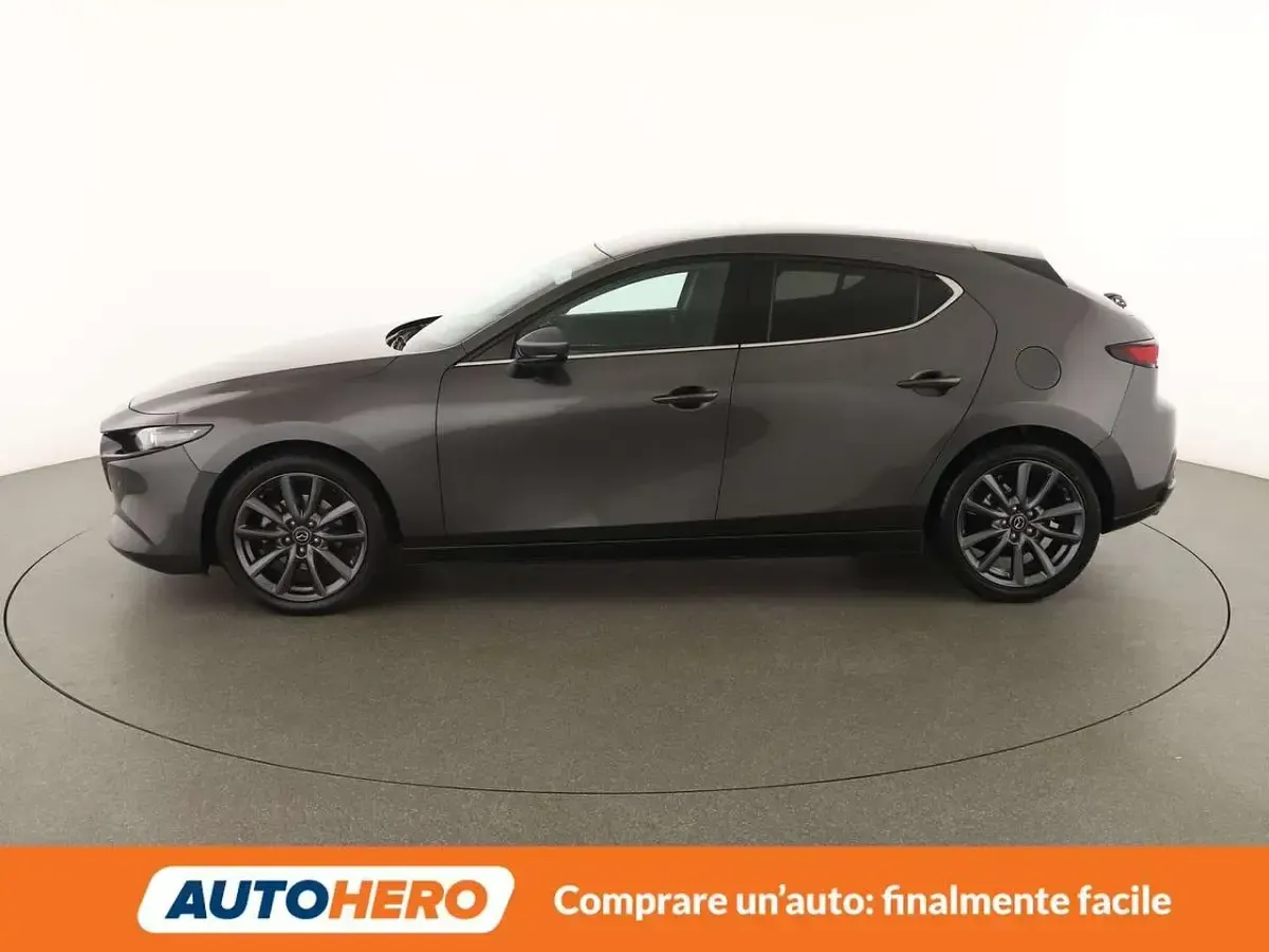 Usata Mazda 3 122 CV (89 kW) 2021 Grigio Berlina