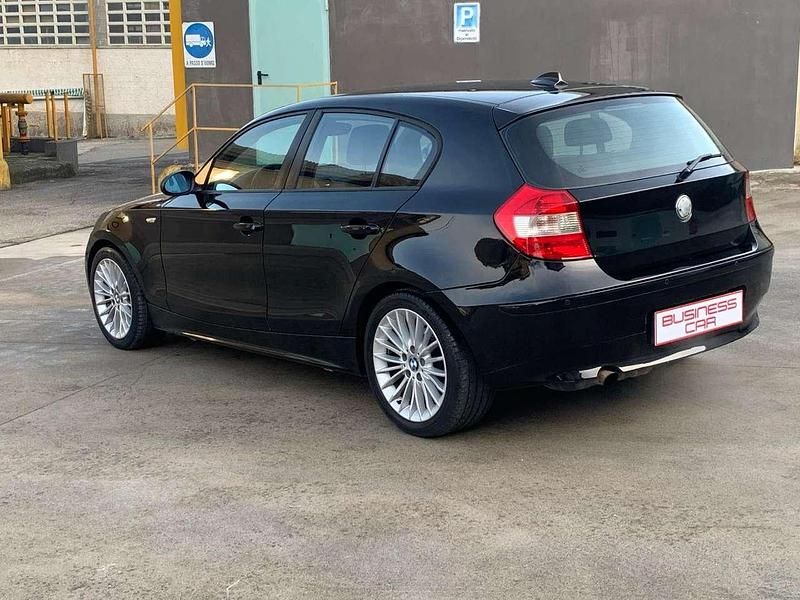 Usata BMW 118 129 CV (94 kW) 2006 Nero met. Utilitaria