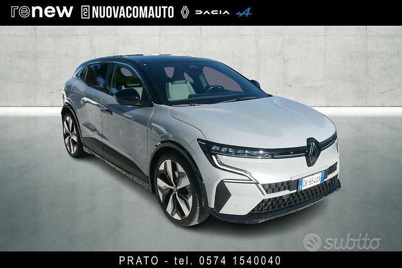 Usata Renault Megane E-Tech Techno 160 kW (218 CV) 2022 Grigio Berlina