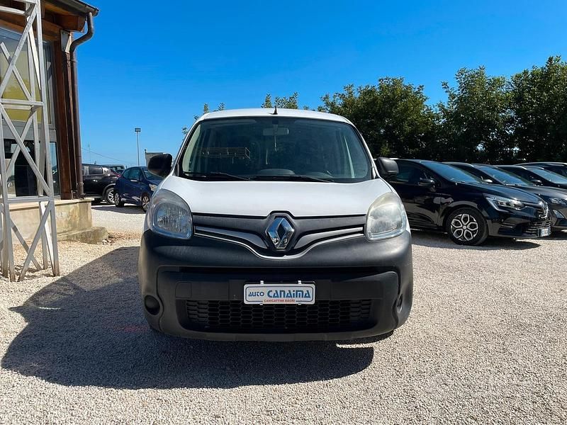 Usata Renault Kangoo 89 CV (65 kW) 2019 Bianco Monovolume
