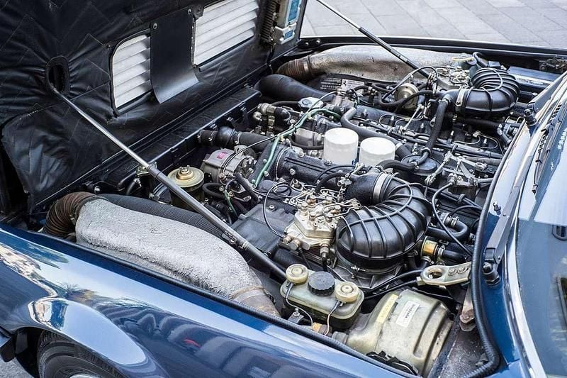 Usata Ferrari 400 295 CV (216 kW) 1979 Blu/azzurro Cabrio