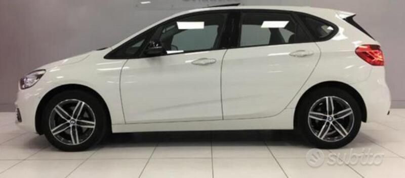 Usata BMW 220 Active Tourer Sport Line 190 CV (139 kW) 2015 Bianco Monovolume