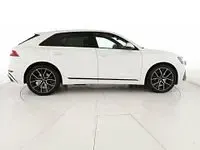Usata Audi Q8 Sport 286 CV (210 kW) 2022 Bianco SUV
