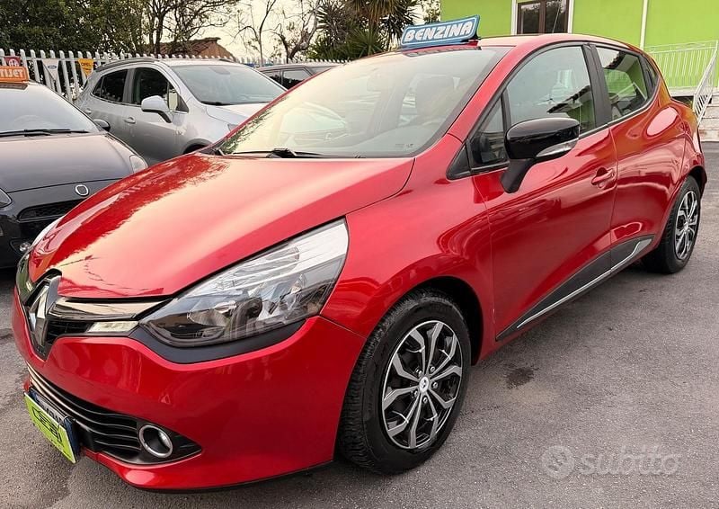 Usata Renault Clio IV 75 CV (55 kW) 2014 Rosso Berlina