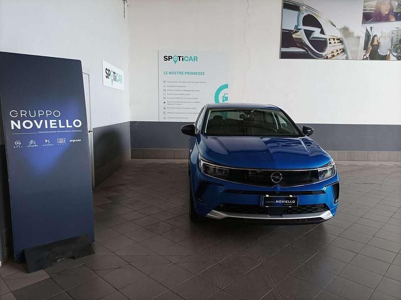 Usata Opel Grandland X Business Elegance 136 CV (100 kW) 2024 Blu/azzurro SUV
