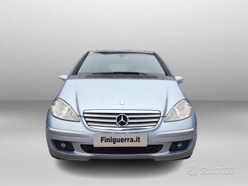 Usata Mercedes A160 Elegance 82 CV (60 kW) 2007 Blu/azzurro Berlina