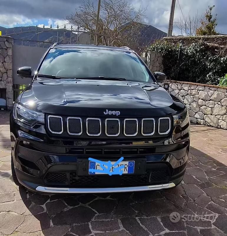 Usata Jeep Compass 130 CV (95 kW) 2022 Nero SUV