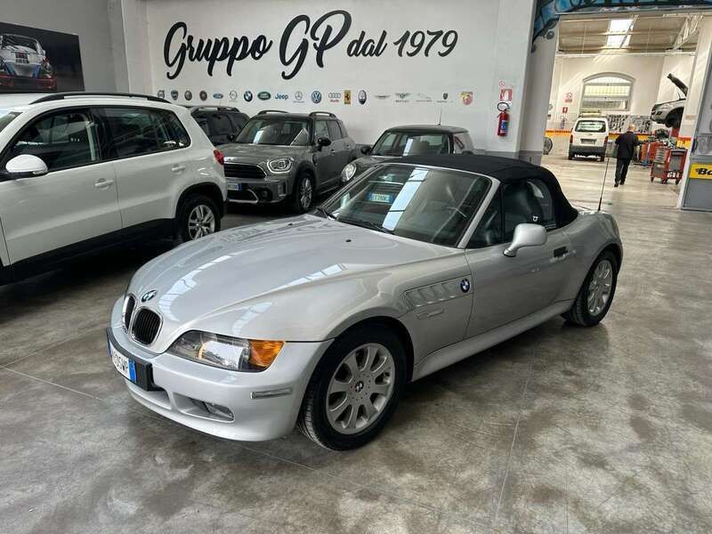 Usata BMW Z3 118 CV (86 kW) 2000 Argento Cabrio