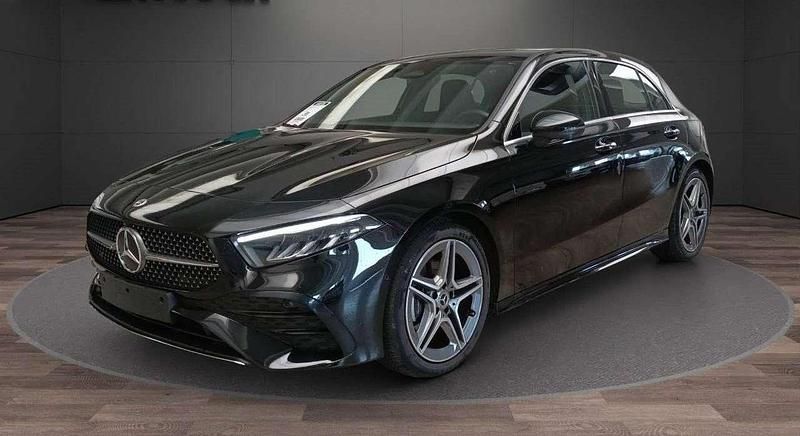 Nero Usata 2024 Mercedes A180 AMG line Berlina | 30.500 € (Super prezzo) - Immagine 1/4