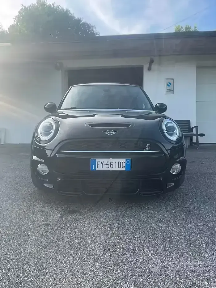 Usata Mini Cooper S 192 CV (141 kW) 2019 Nero Utilitaria