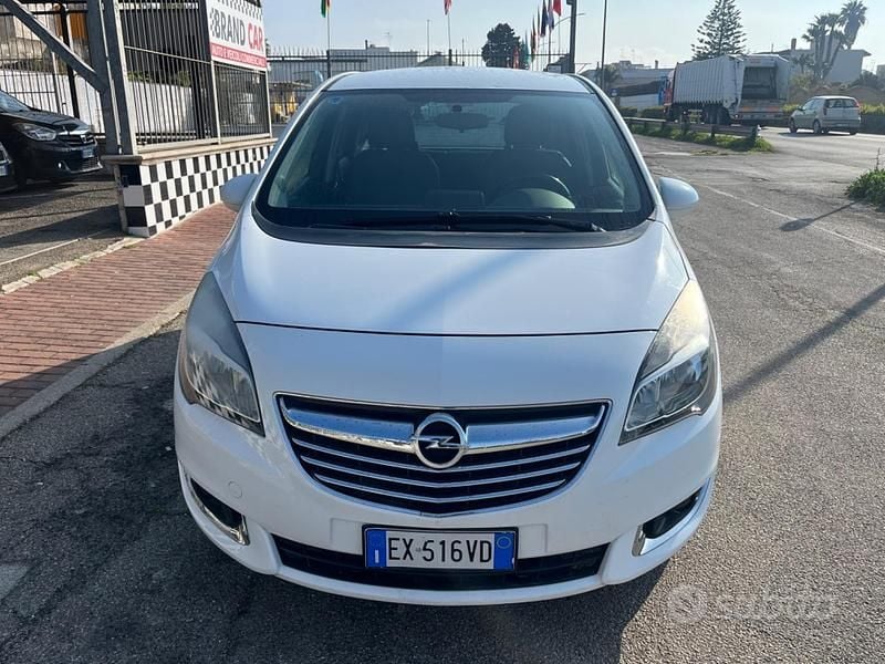 Usata Opel Meriva Cosmo 119 CV (87 kW) 2014 Bianco Monovolume
