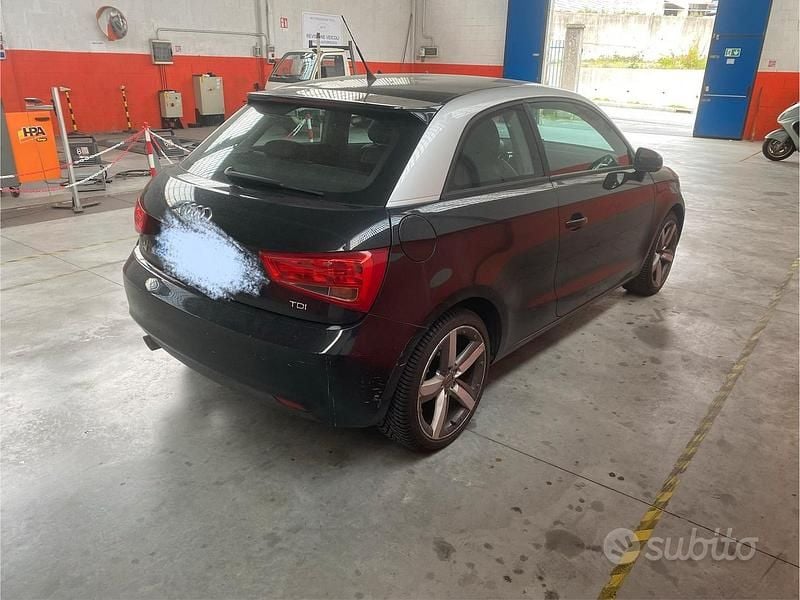 Usata Audi A1 105 CV (77 kW) 2010 Utilitaria