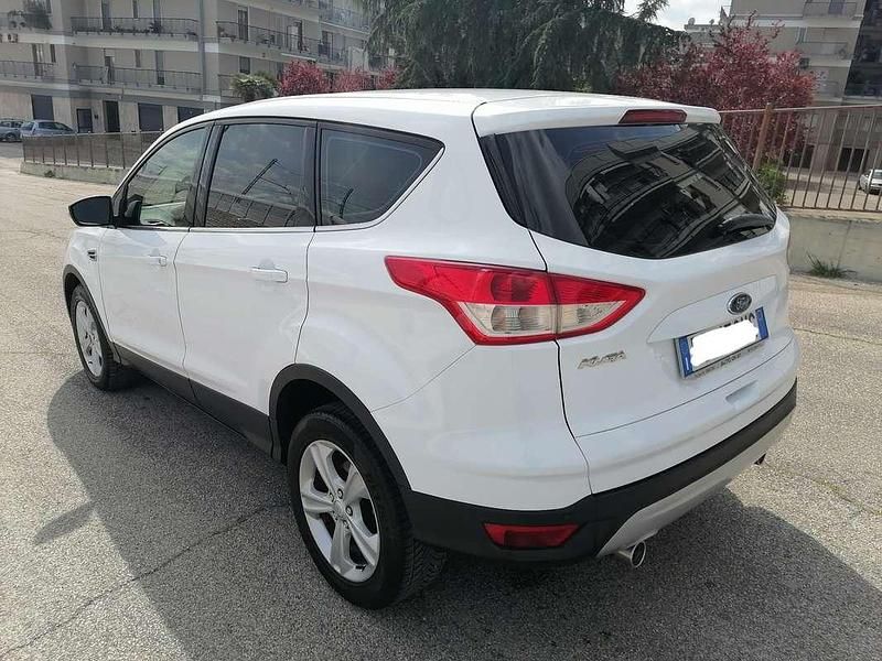Usata Ford Kuga Titanium 120 CV (88 kW) 2015 SUV