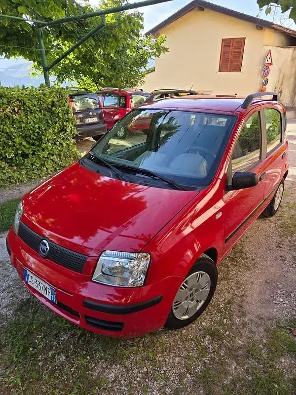 Usata Fiat Panda Dynamic 60 CV (44 kW) 2005 Rosso Utilitaria