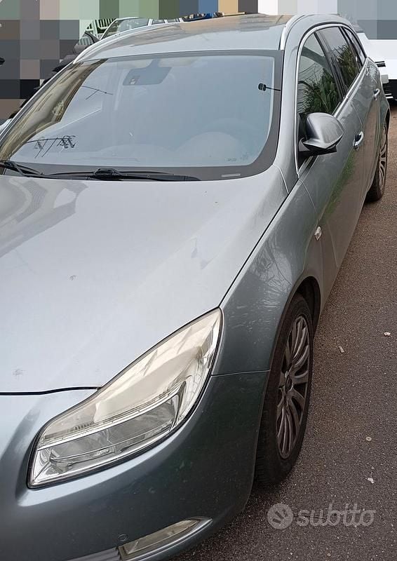 Usata Opel Insignia Cosmo 131 CV (96 kW) 2011 Grigio Station wagon