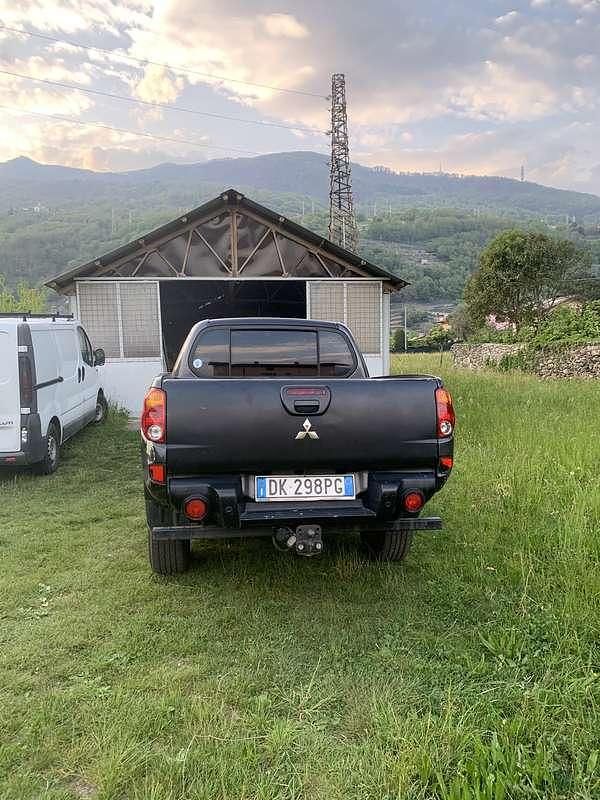 Usata Mitsubishi L200 Intense 136 CV (100 kW) 2006 Pick-up