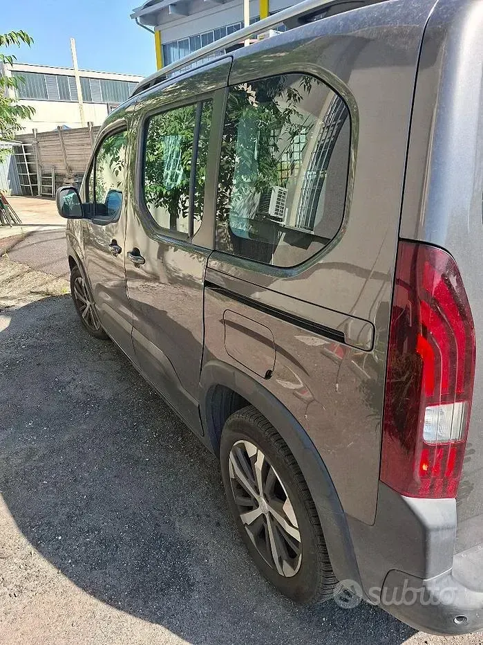 Usata Peugeot Rifter 131 CV (96 kW) 2019 Monovolume