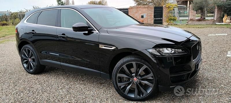 Usata Jaguar F-Pace 300 CV (220 kW) 2018 Nero SUV