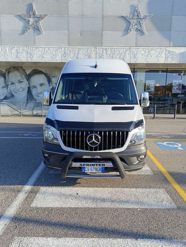 Bianco Usata 2015 Mercedes Sprinter Furgone | 19.400 € - Immagine 1/4