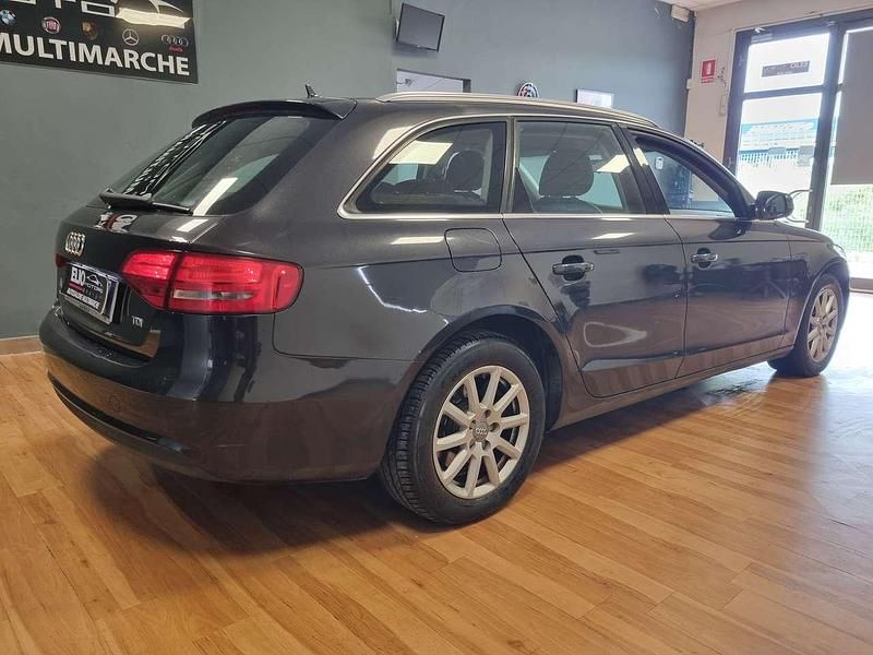 Usata Audi A4 Advanced Plus 143 CV (105 kW) 2012 Grigio Station wagon