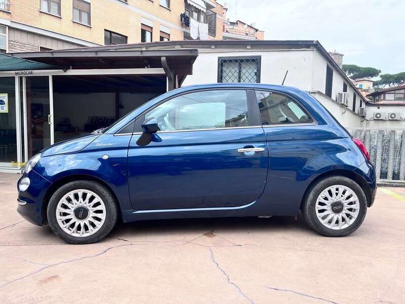 Usata Fiat 500 Dolcevita 70 CV (51 kW) 2021 Blu/azzurro Utilitaria