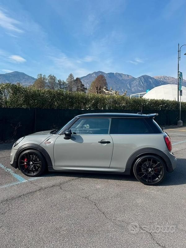 Usata Mini John Cooper Works 231 CV (169 kW) 2015 Grigio Utilitaria
