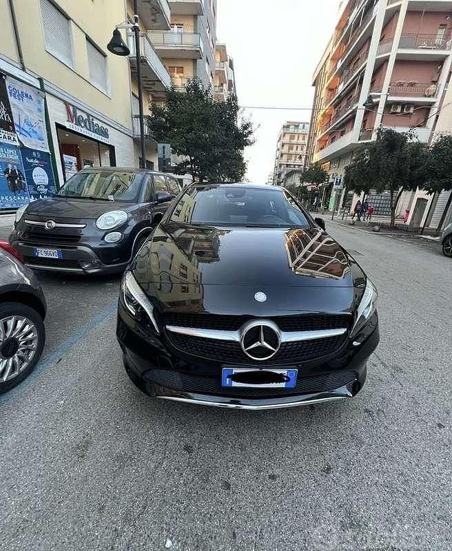 Usata Mercedes A180 Edition 109 CV (80 kW) 2017 Berlina