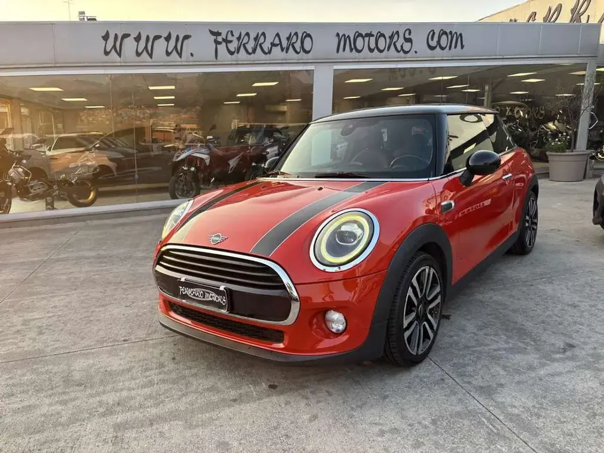 Usata Mini Cooper D 116 CV (85 kW) 2018 Other Utilitaria