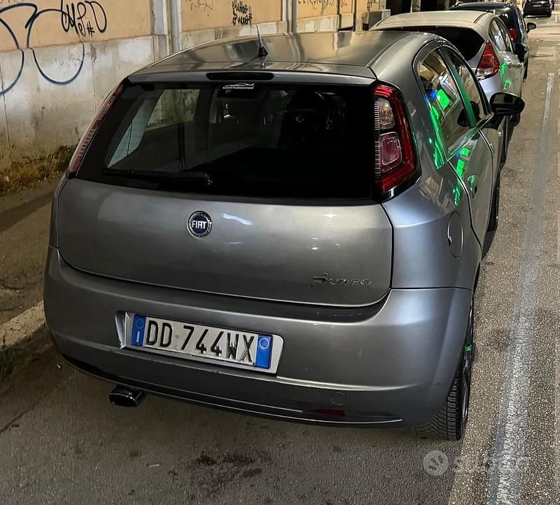 Usata Fiat Grande Punto 90 CV (66 kW) 2006 Grigio Utilitaria