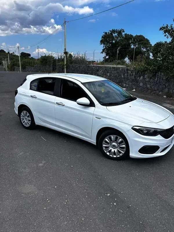 Usata Fiat Tipo Business 95 CV (69 kW) 2018 Bianco Berlina