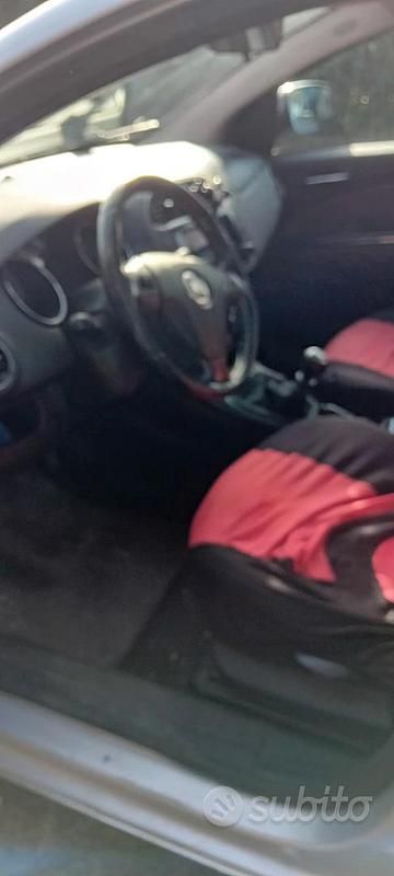 Usata Fiat Bravo 120 CV (88 kW) 2009 Grigio Utilitaria