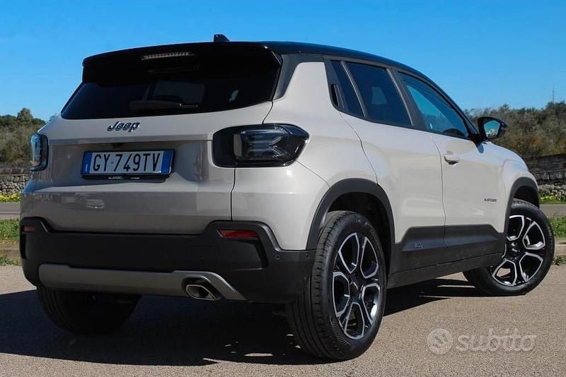 Usata 2025 Jeep Avenger Summit 100 CV SUV – 73047 Monteroni di Lecce ...