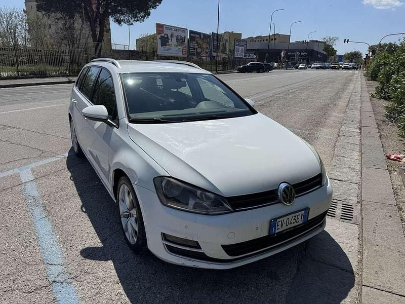 Usata VW Golf VII 110 CV (80 kW) 2014 Bianco Station wagon