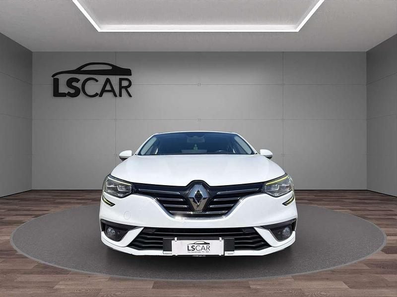 Usata Renault Mégane IV Bose Edition 165 CV (121 kW) 2016 Bianco Berlina