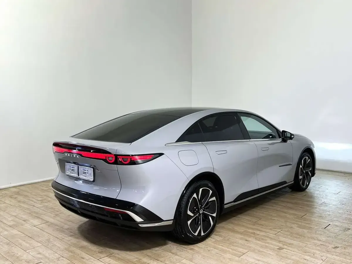 Nuova Mazda 6e Takumi-Line 189 kW (258 CV) 2026 Grigio Berlina