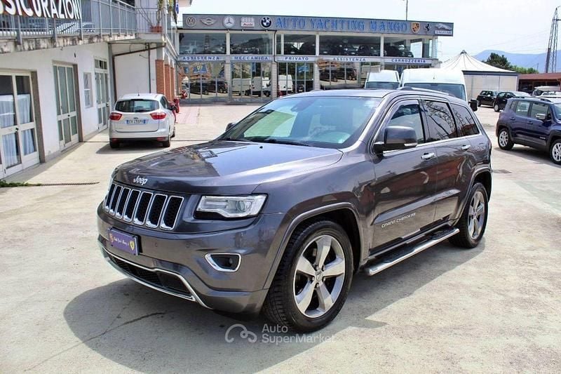 Usata Jeep Cherokee Overland 253 CV (186 kW) 2014 Gray SUV