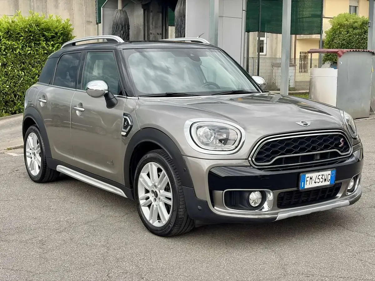Begagnad Mini Cooper S Countryman Hype 192 HK (141 kW) 2018 Other SUV