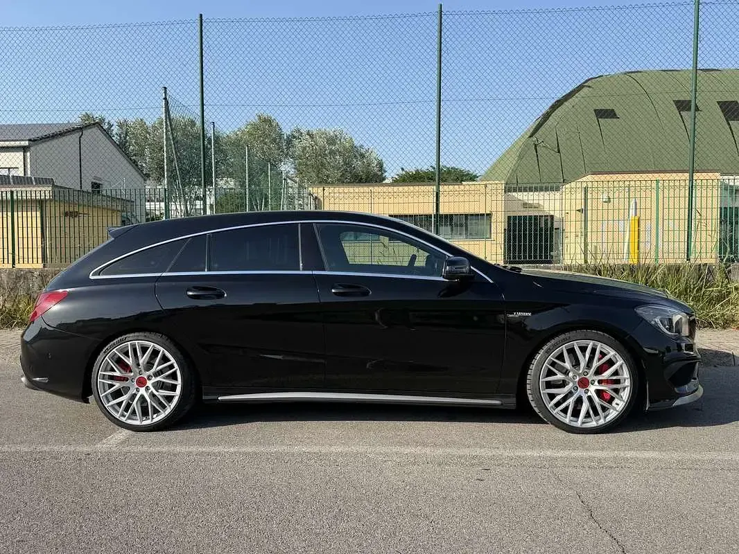 Usata Mercedes CLA45 AMG AMG 360 CV (264 kW) 2015 Coupé