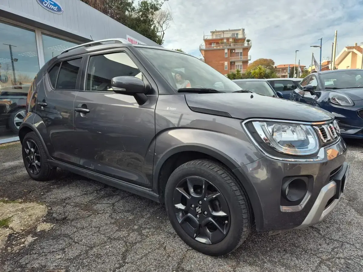 Usata Suzuki Ignis 83 CV (61 kW) 2021 Grigio SUV