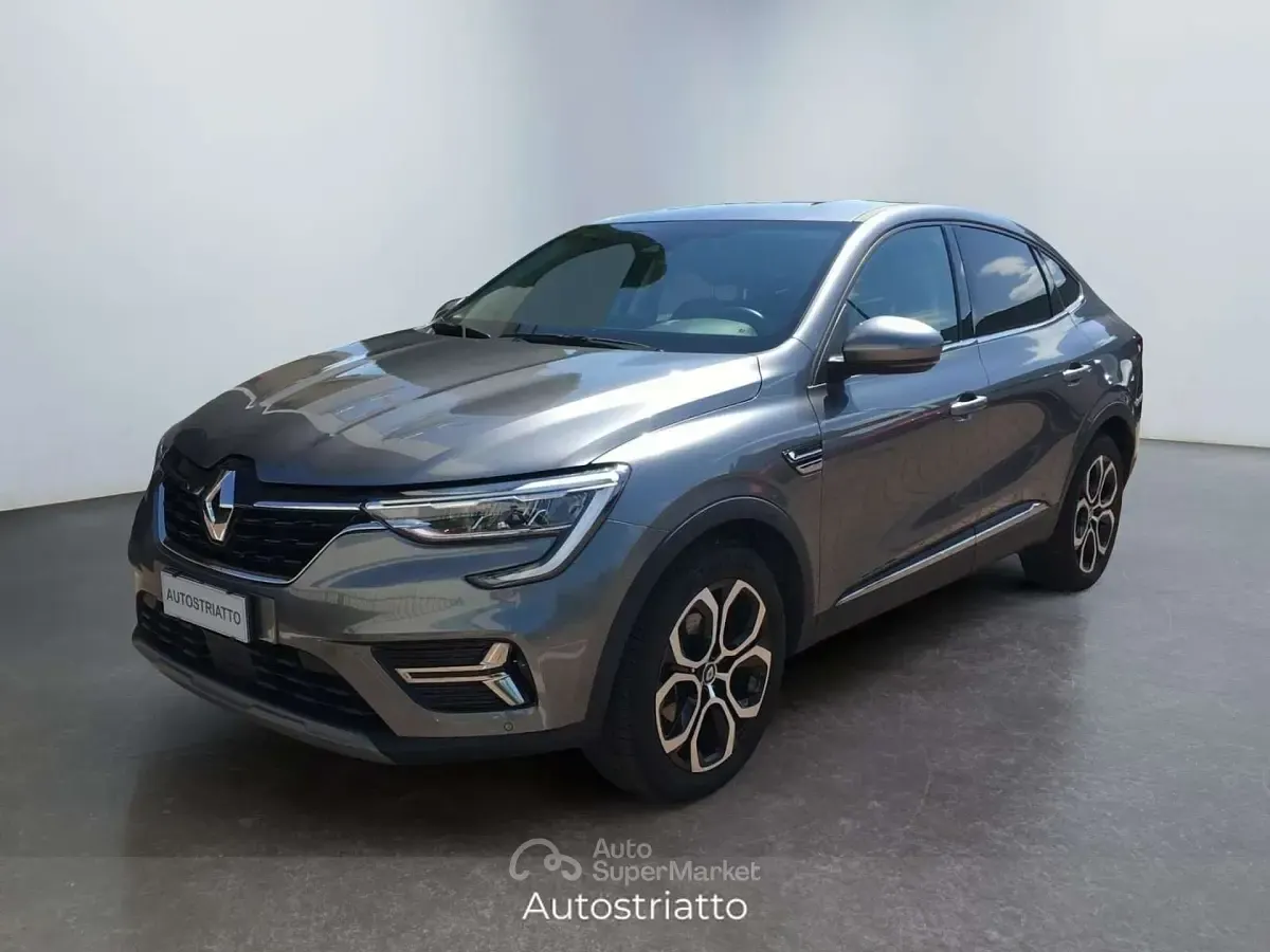 Usata Renault Arkana Techno 143 CV (105 kW) 2023 Grigio SUV