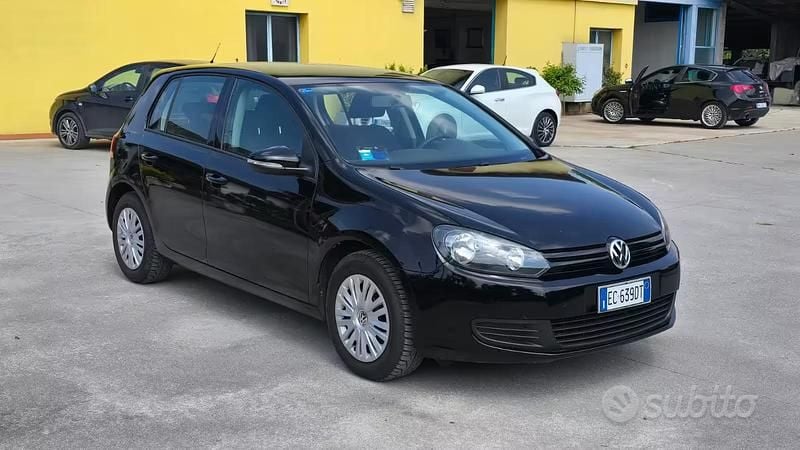 Usata VW Golf VI 80 CV (58 kW) 2011 Nero Utilitaria