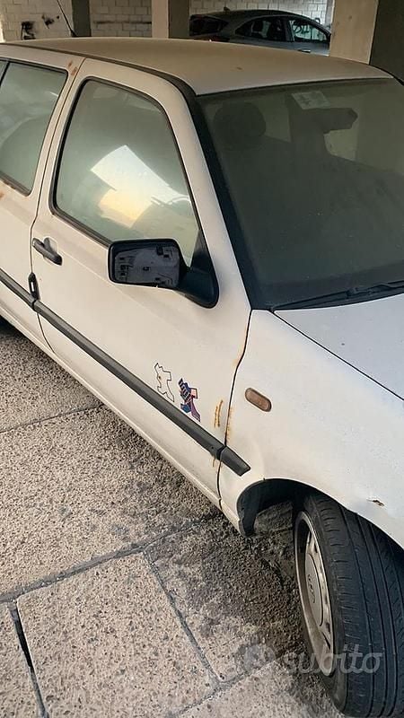 Usata VW Golf V 2007 Bianco Berlina