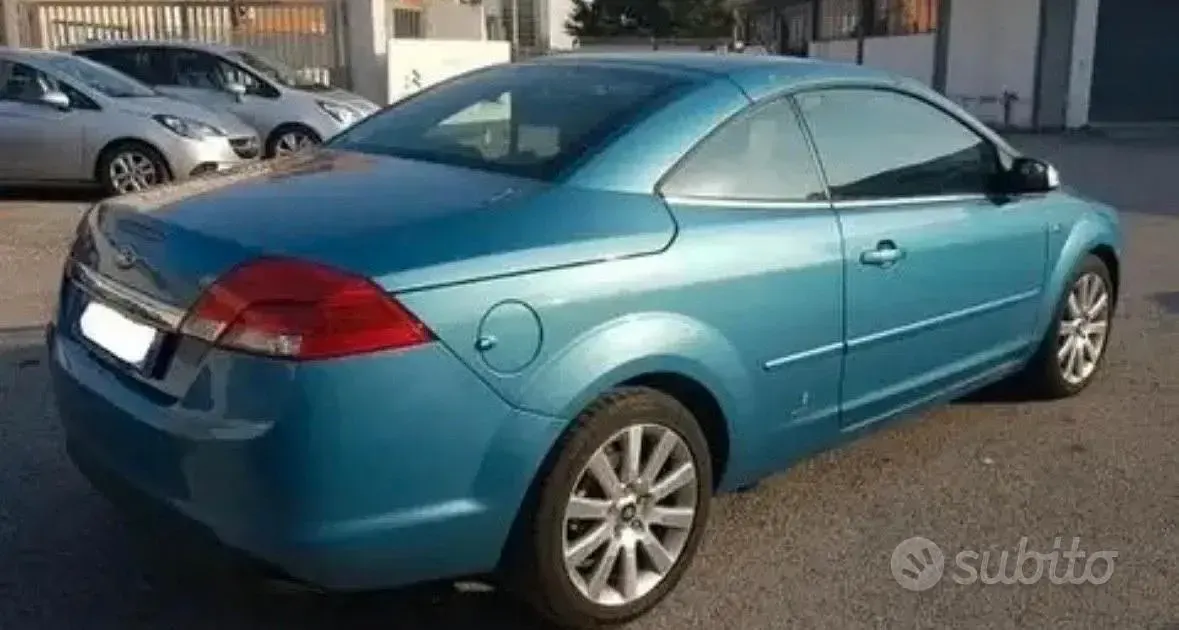 Usata Ford Focus Cabriolet Titanium 136 CV (100 kW) 2008 Cabrio