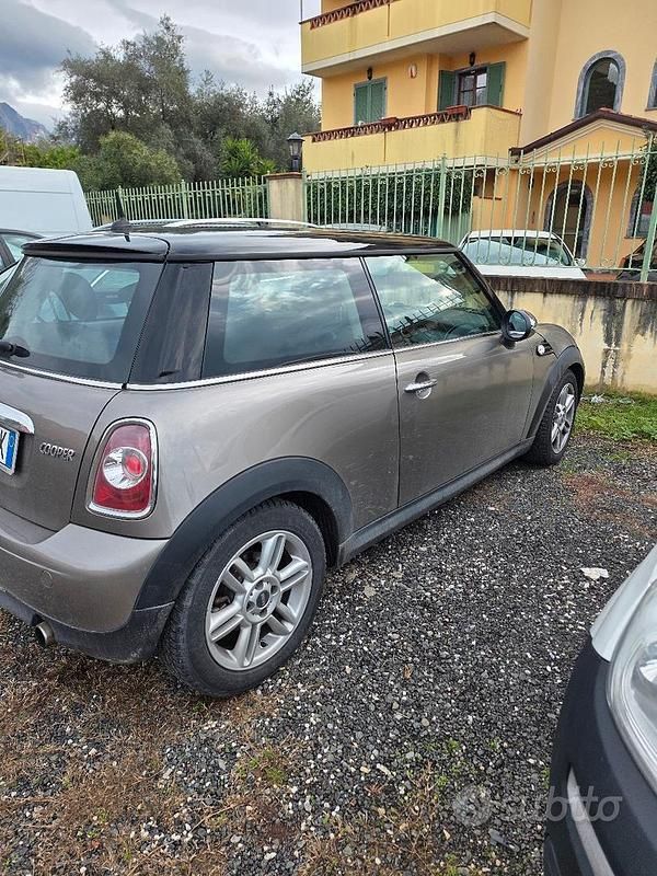 Usata Mini Cooper 122 CV (89 kW) 2013 Utilitaria