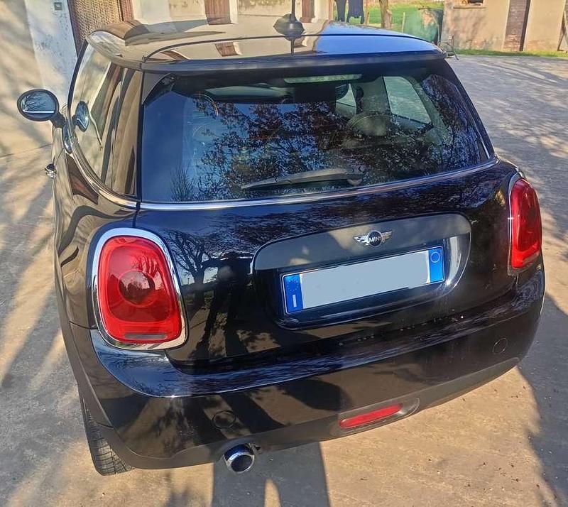 Usata Mini One D 95 CV (69 kW) 2015 Nero Utilitaria