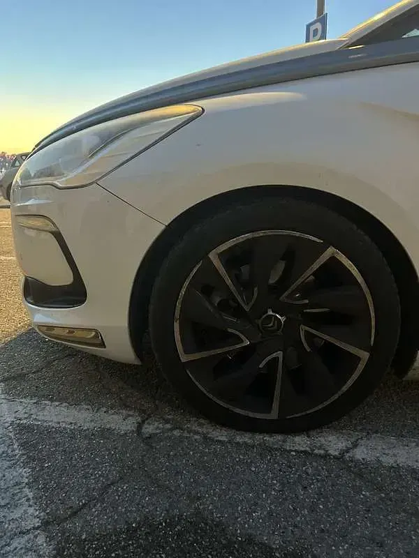 Usata Citroën DS5 Sport Chic 163 CV (119 kW) 2012 Utilitaria
