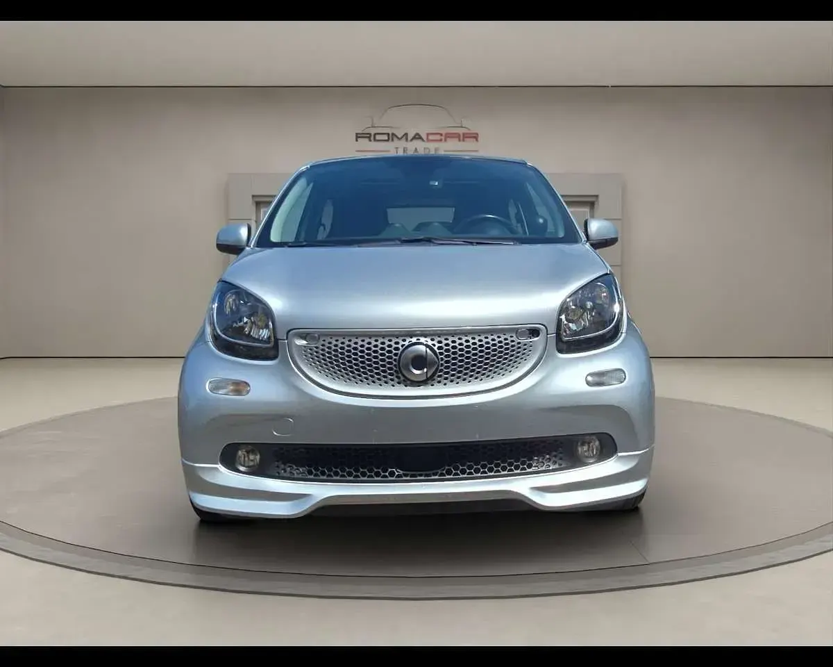 Usata Smart ForFour Superpassion 71 CV (52 kW) 2019 Argento Utilitaria